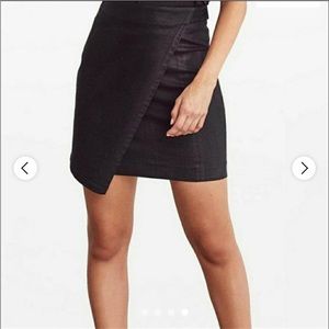 VETTA Black Mini Skirt